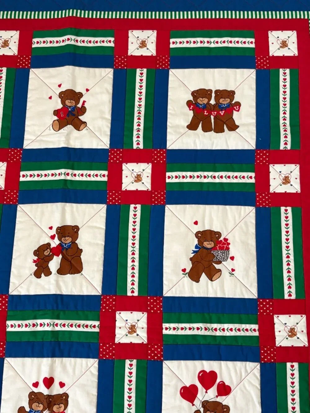 Handmade Quilted Throw Teddy Bear Heart Valentine Squares Cornerstones Nursery